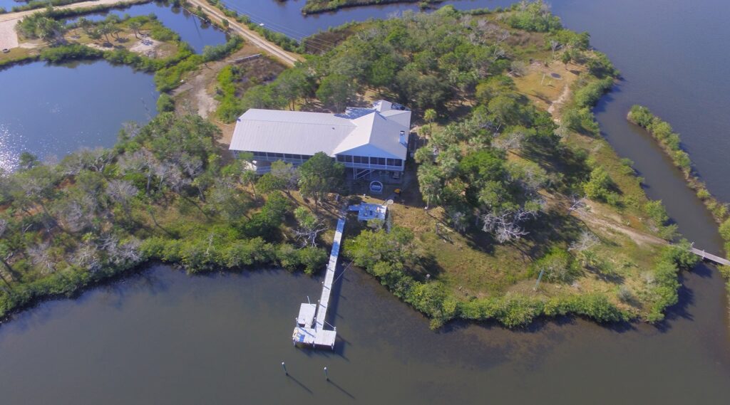 Crystal River Lullaby Island